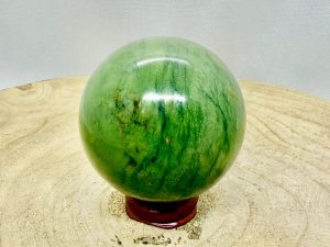 sphère serpentine verte 365gr