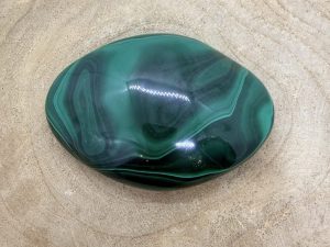 Galet Malachite 344gr